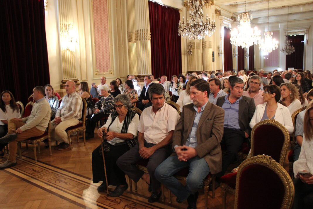 IMG_9169 El Distrito 6 reconoció a matriculados con más de 25 años de trayectoria.
