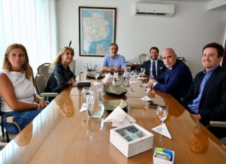 Encuentro con senadores provinciales
